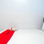 RedDoorz near Kawasan Bandara Ahmad Yani Semarang